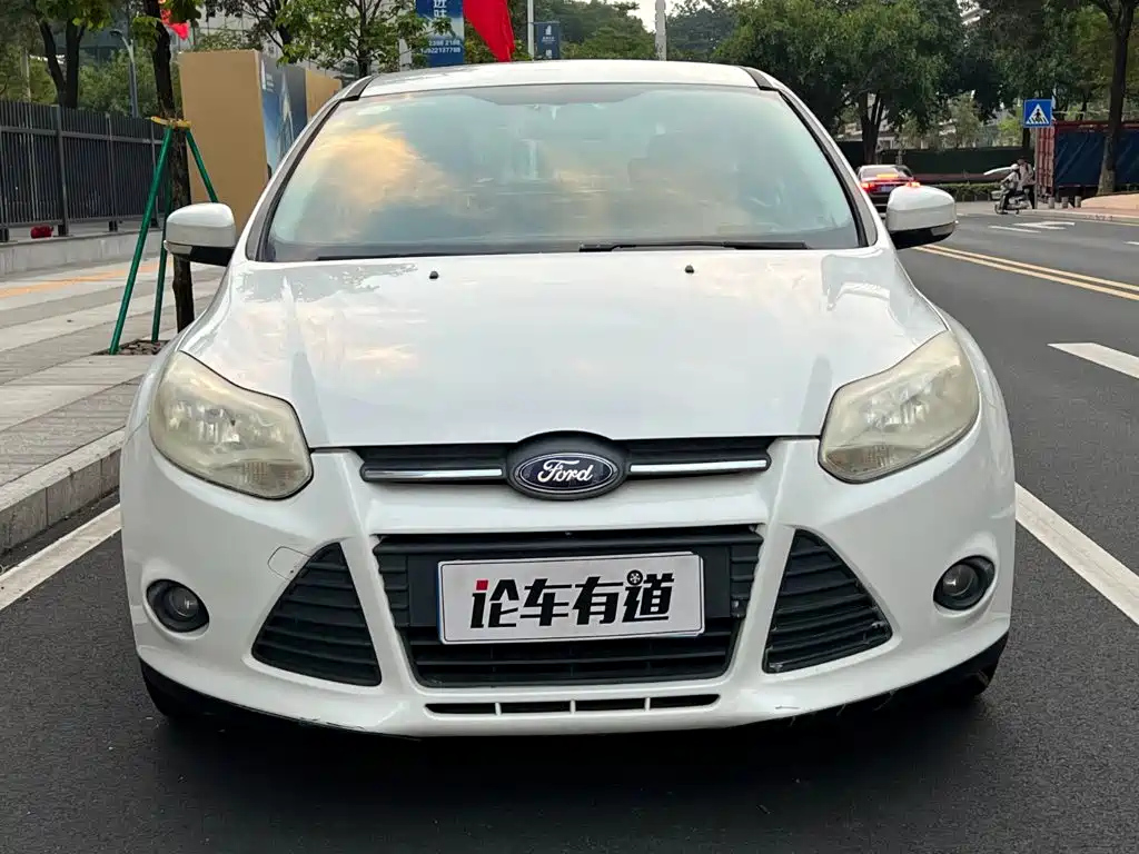 Ford Focus — миниатюра 23