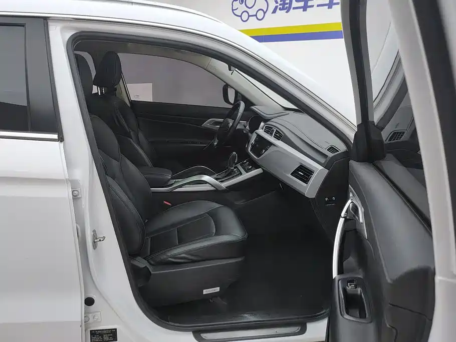 Geely Boyue — миниатюра 8