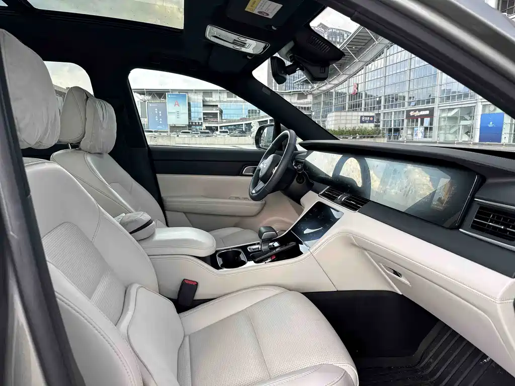 Li Auto Li ONE — миниатюра 9