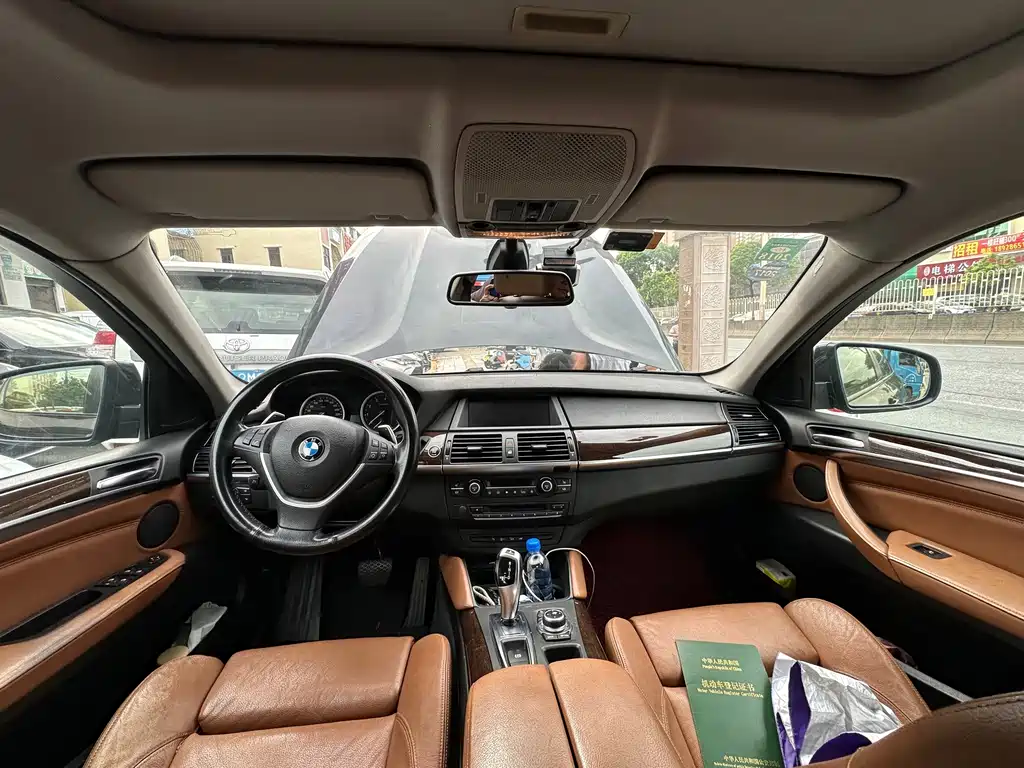 BMW X6 — миниатюра 5