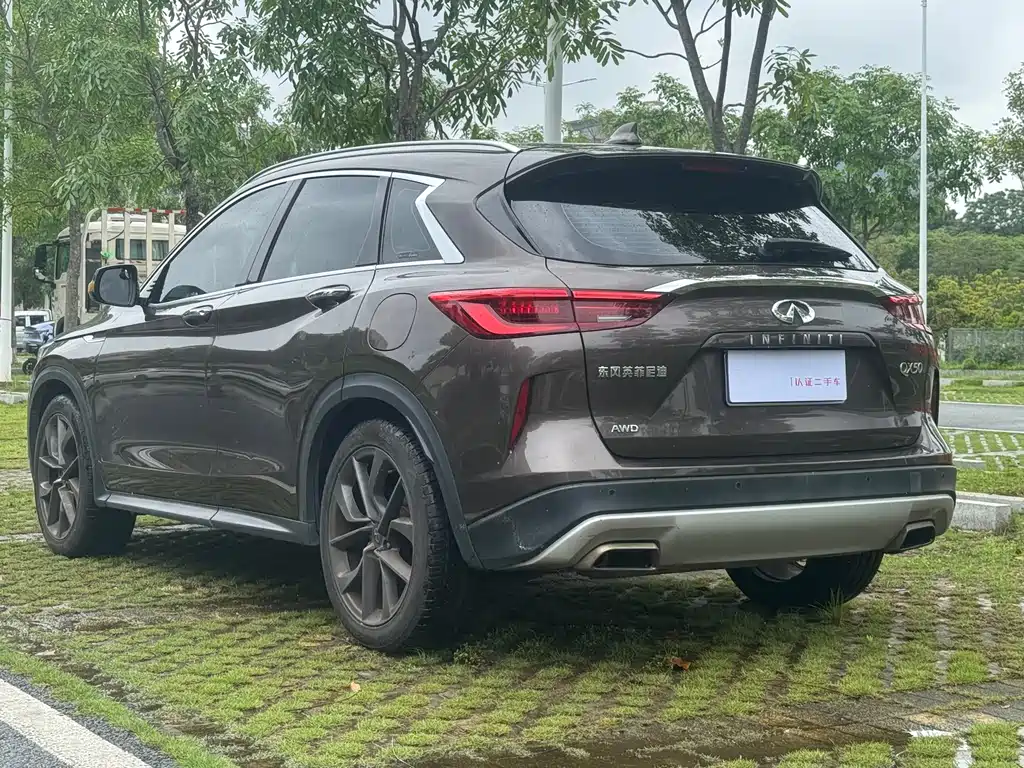 Infiniti QX50 2018 2.0T