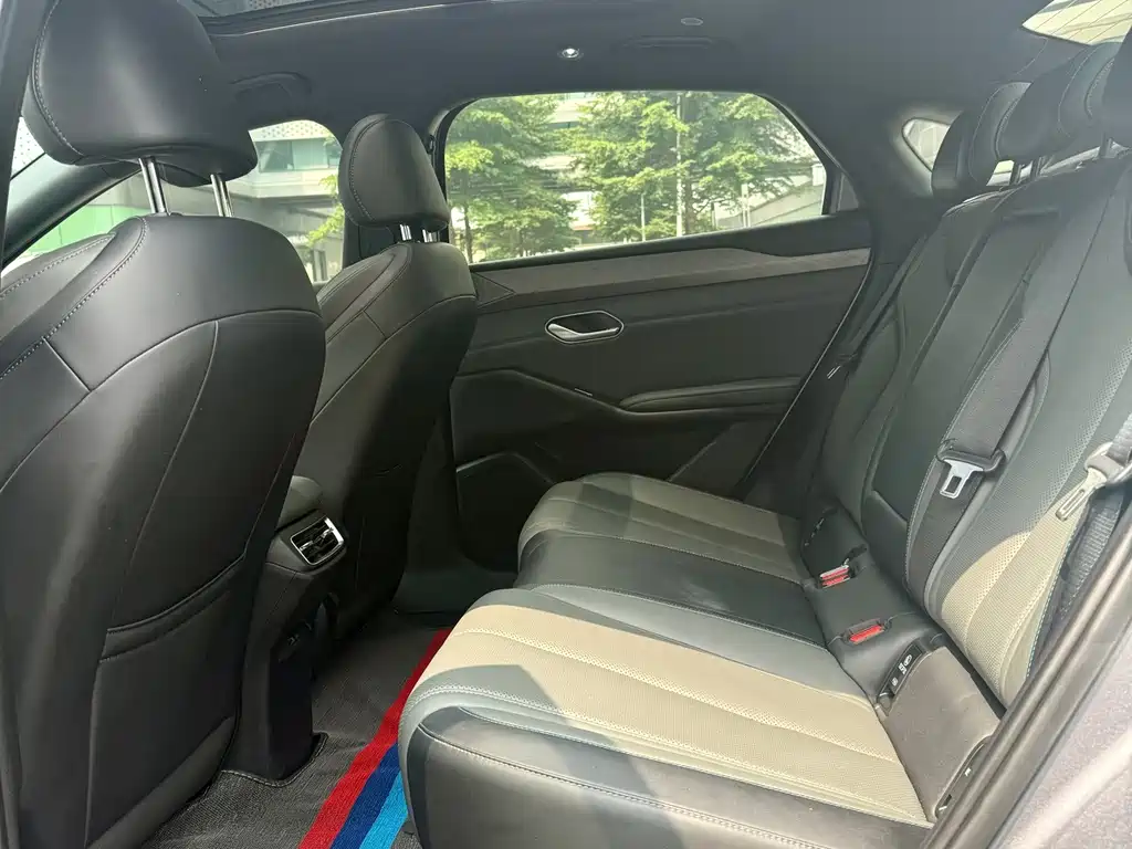 BYD Qin L — миниатюра 12