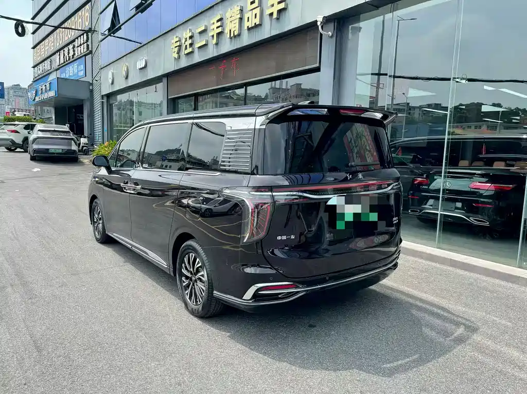 Hongqi Hongqi HQ9 PHEV — миниатюра 8