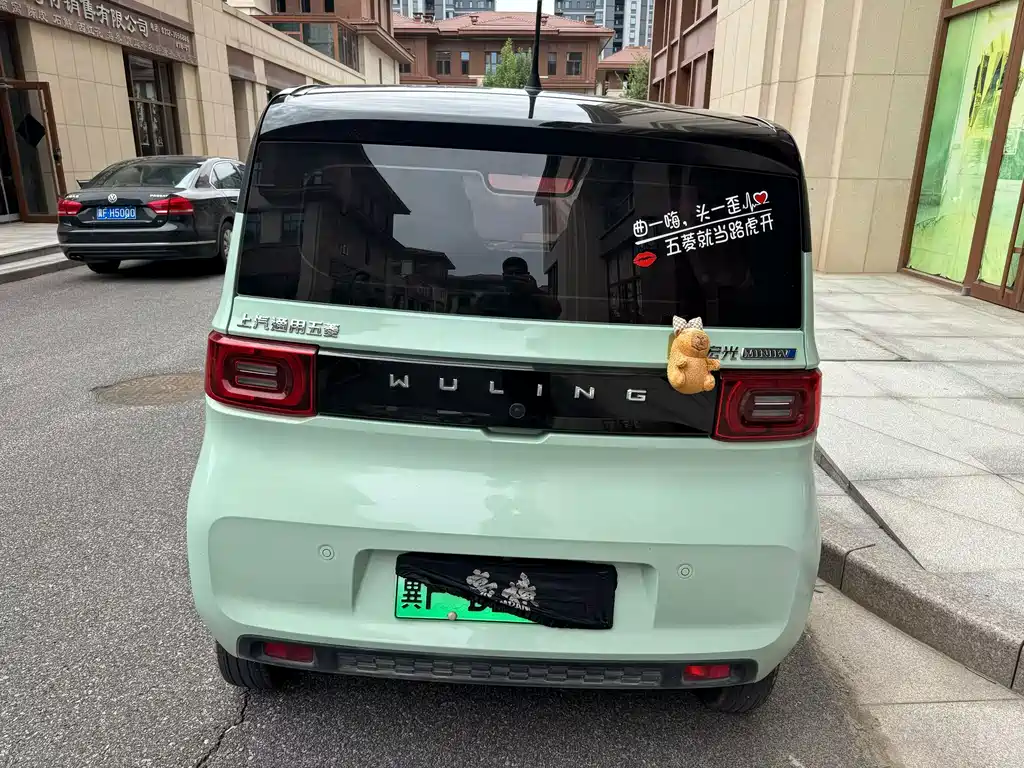 Wuling MINIEV — миниатюра 5