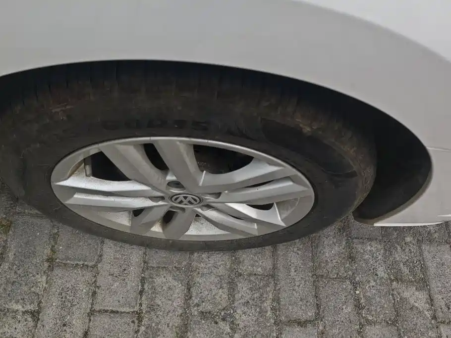 Volkswagen Jetta — миниатюра 6