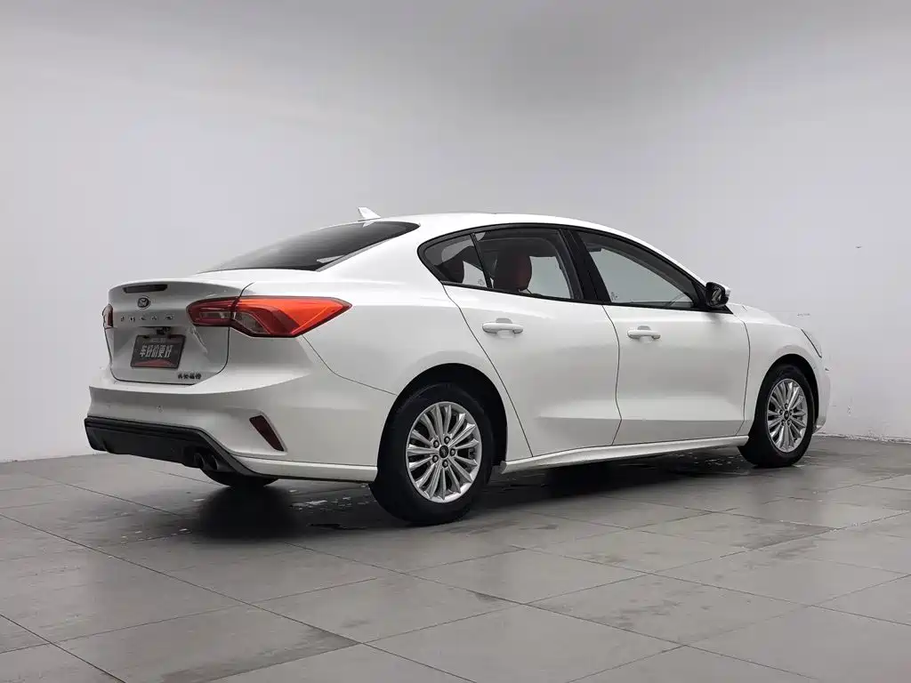 Ford Focus — миниатюра 2