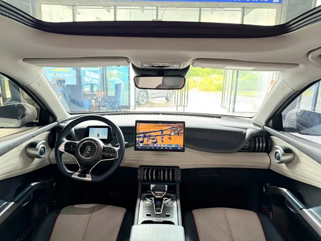 BYD Yuan Plus — миниатюра 13