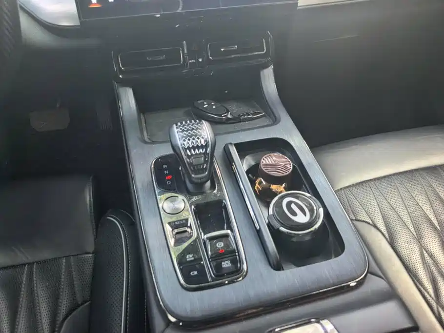 GAC Motor Trumpchi GS8 — миниатюра 16