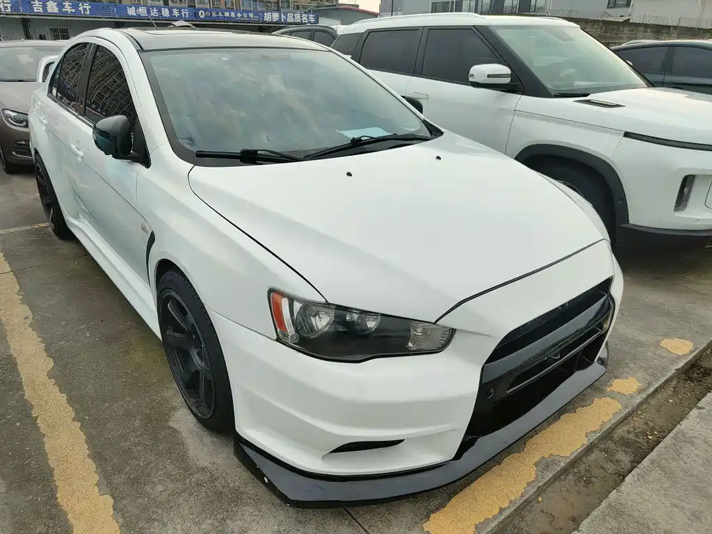 Mitsubishi Lancer EX — миниатюра 3