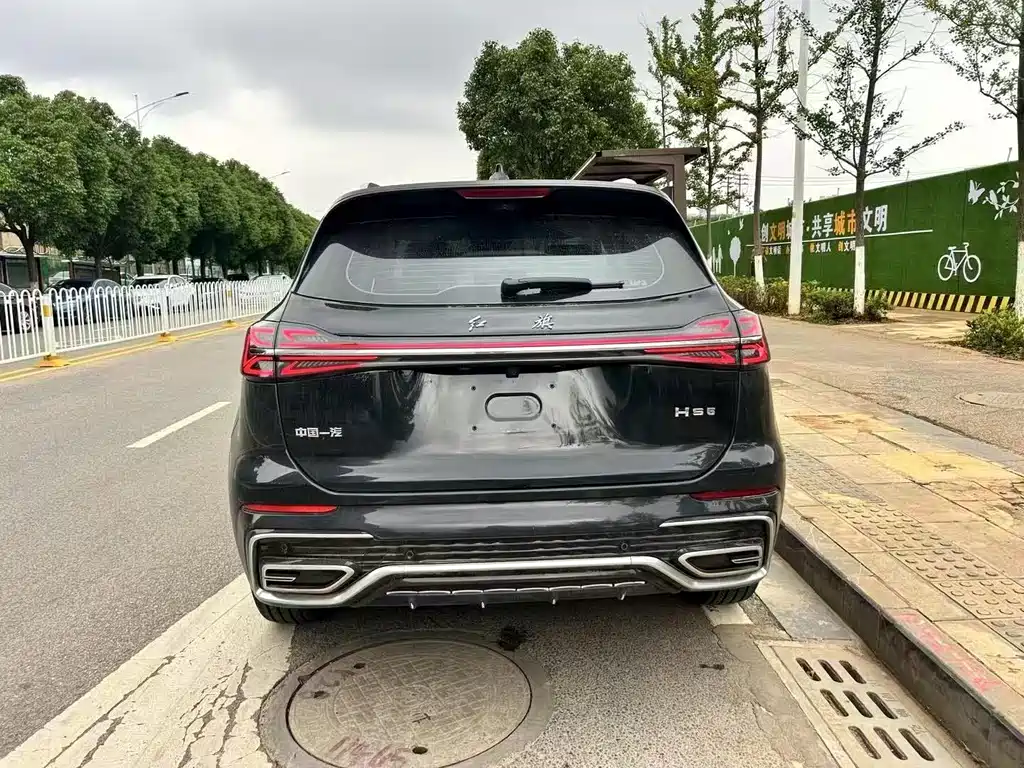 Hongqi Hongqi HS5 — миниатюра 7