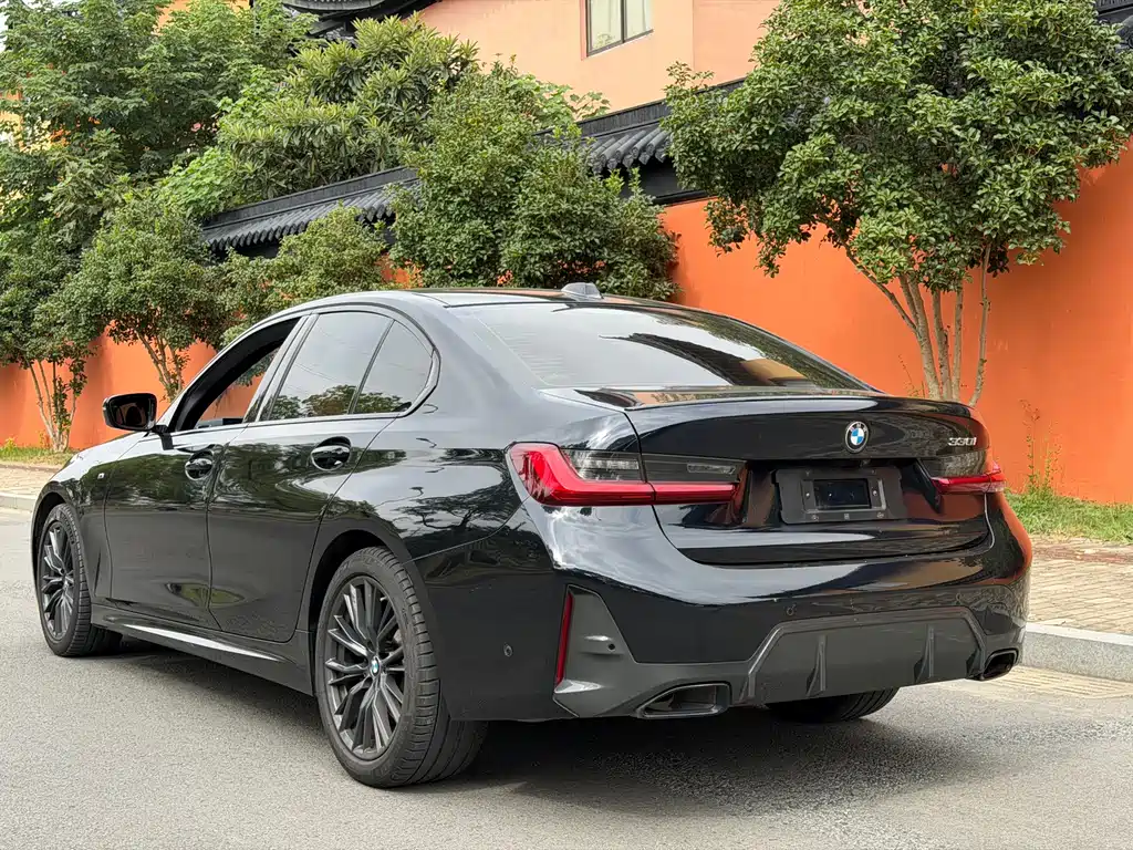 BMW 3 Series — миниатюра 9