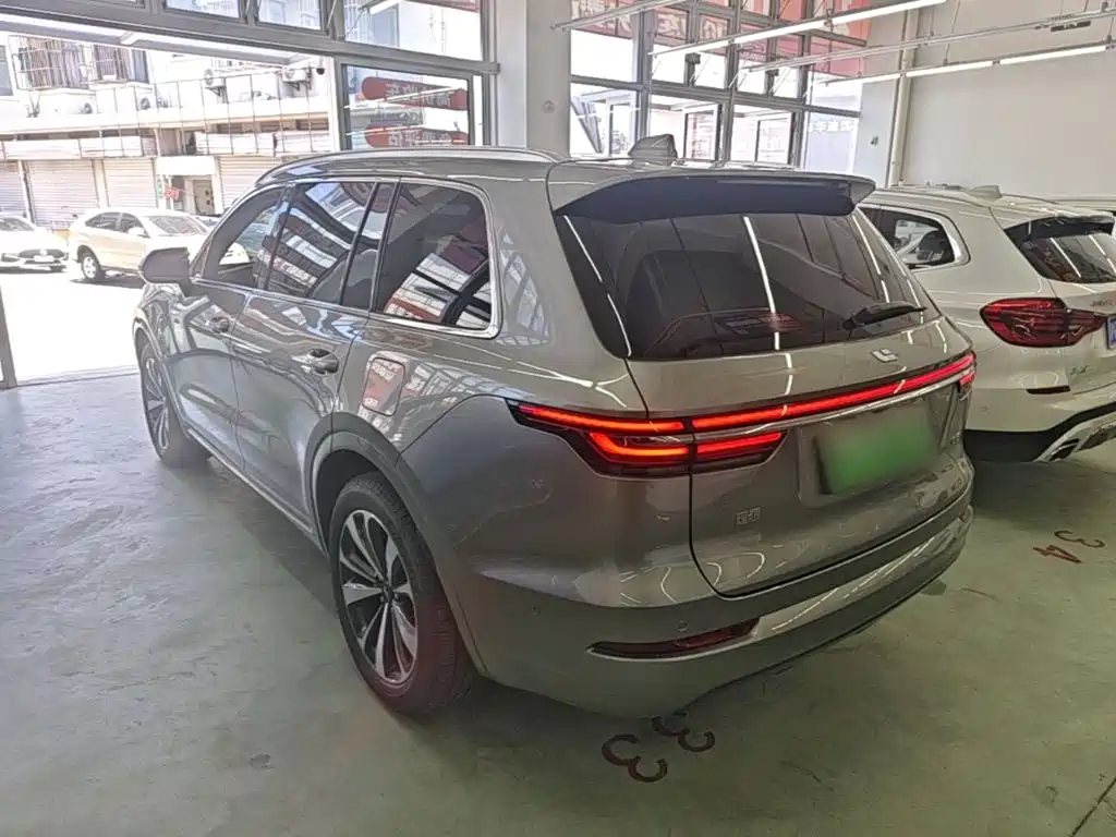 Li Auto Li ONE — миниатюра 5
