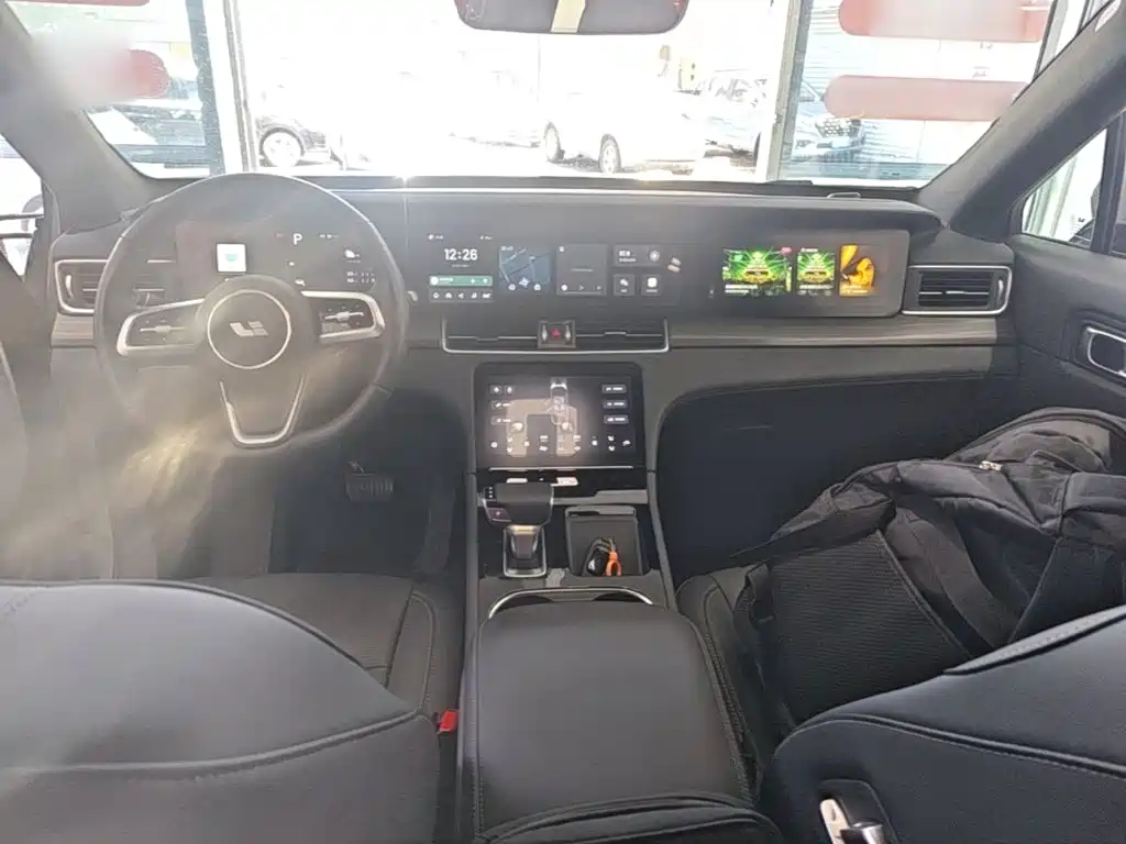 Li Auto Li ONE — миниатюра 10
