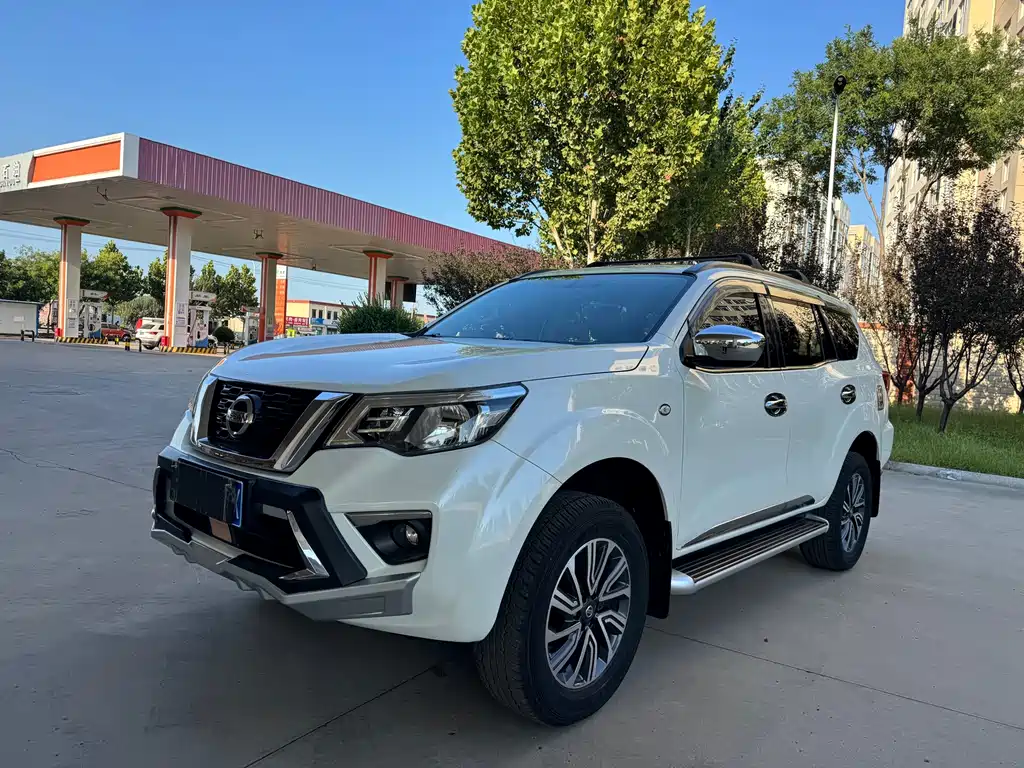 Nissan Terra