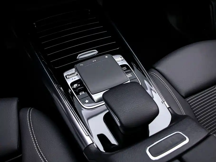 Mercedes-Benz B-Class — миниатюра 10