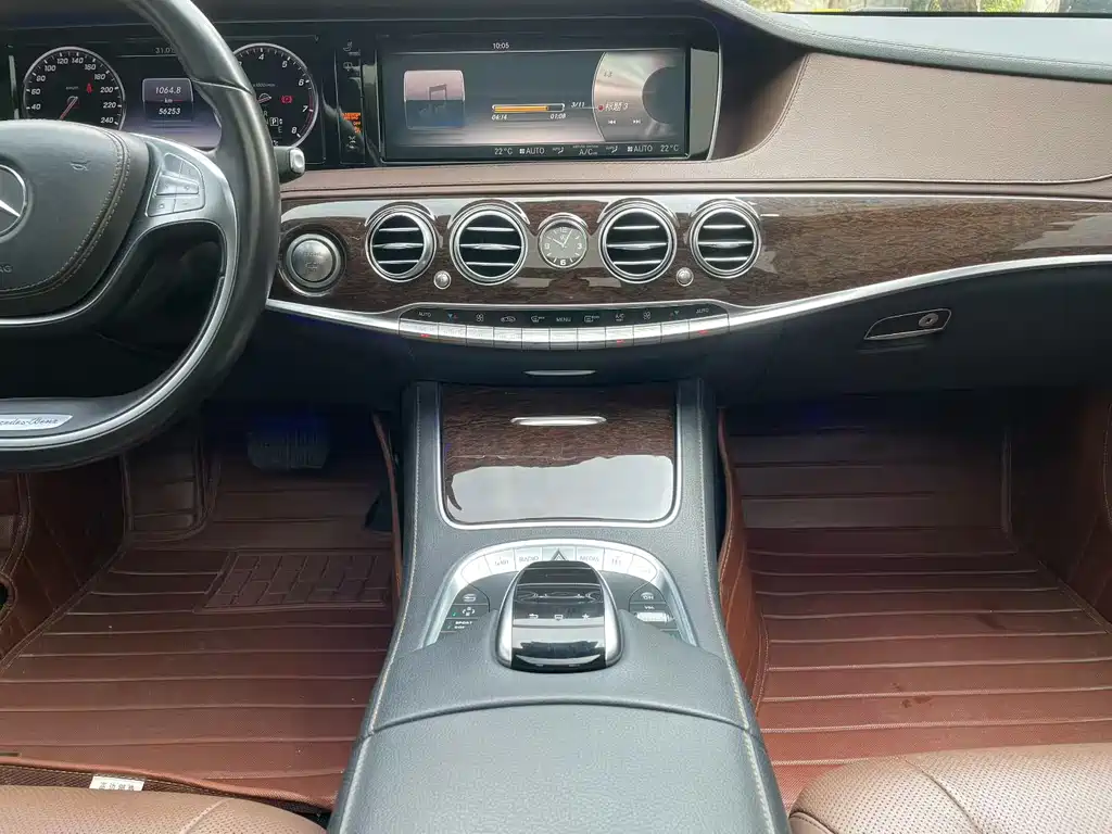 Mercedes-Benz S-Class — миниатюра 8