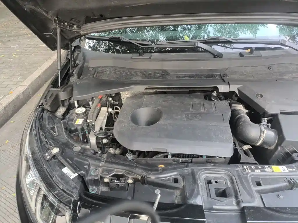 Land Rover Discovery Sport Hybrid — миниатюра 21