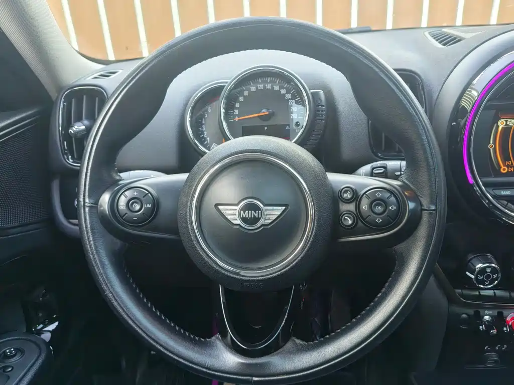 MINI Mini Countryman — миниатюра 10