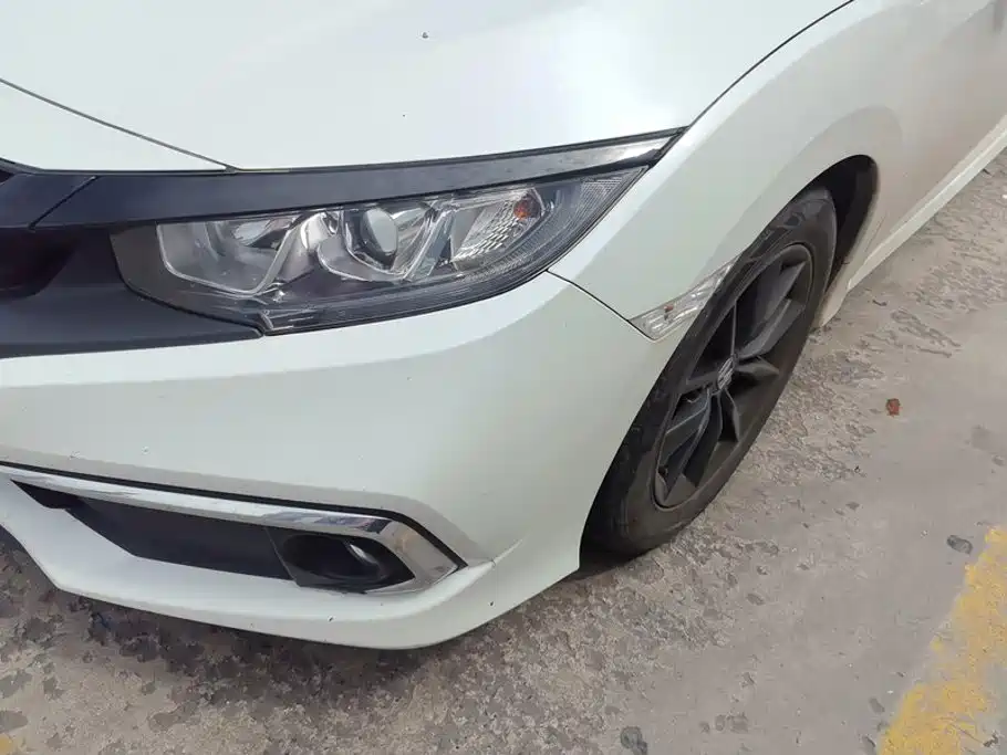 Honda Civic — миниатюра 5