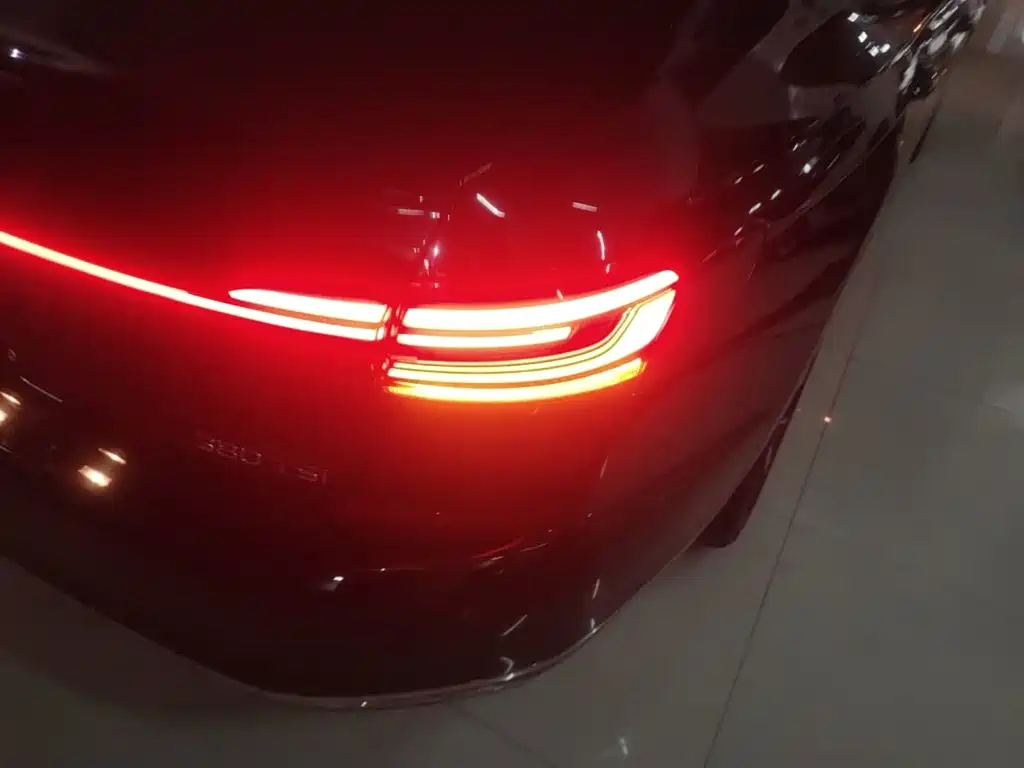 Volkswagen Passat — миниатюра 8