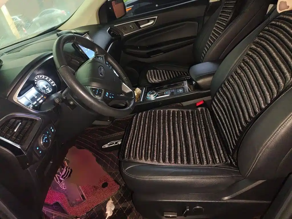 Ford Edge — миниатюра 16