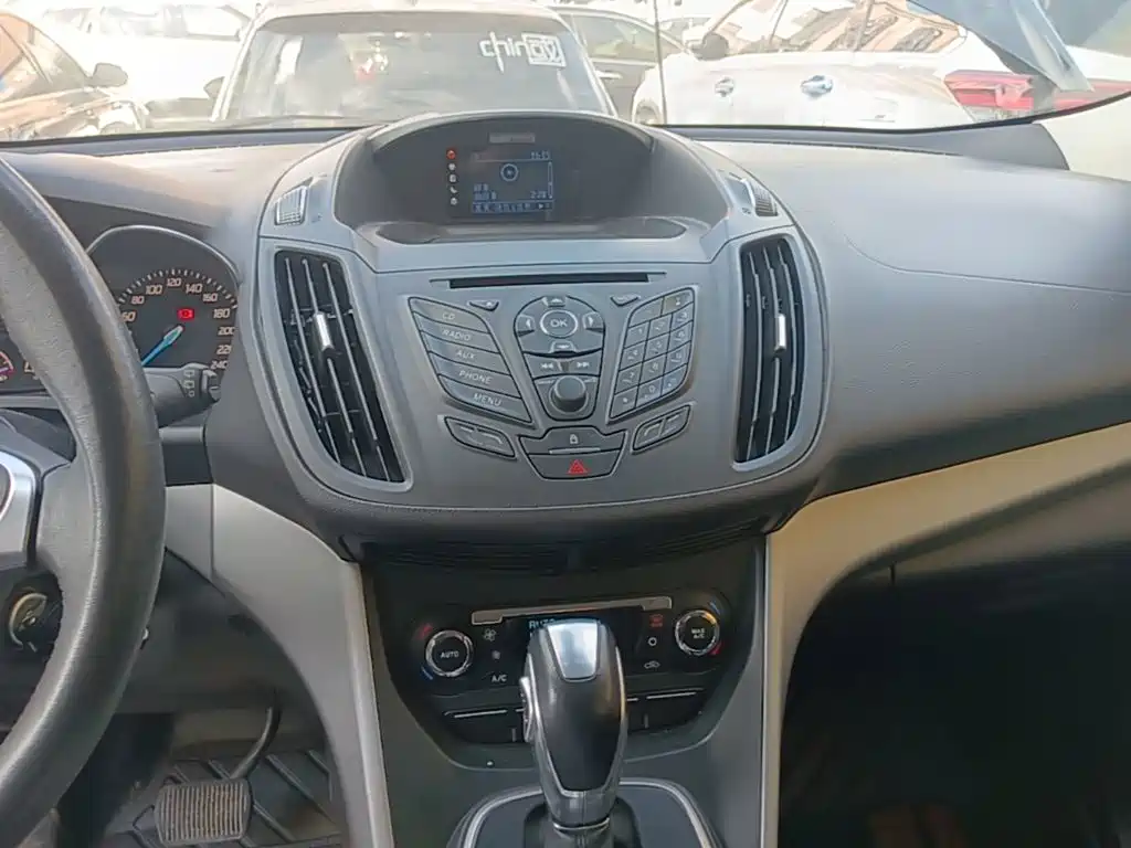 Ford Kuga — миниатюра 13