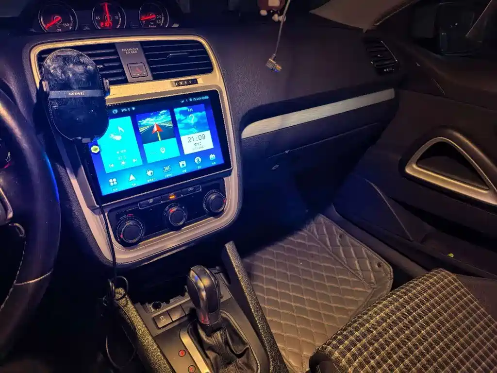 Volkswagen Scirocco — миниатюра 9