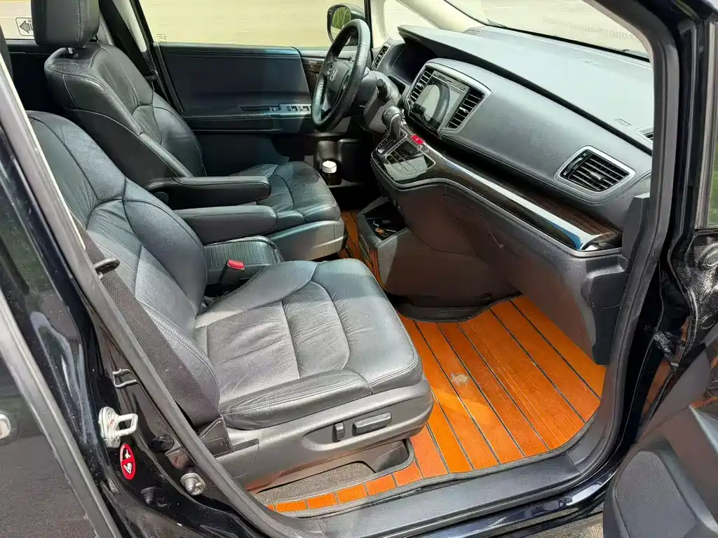 Honda Odyssey — миниатюра 8