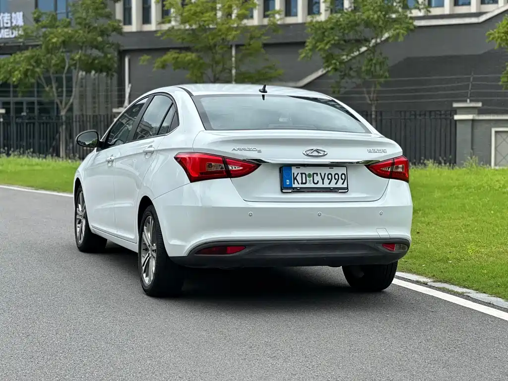 Chery Arrizo 5 — миниатюра 16