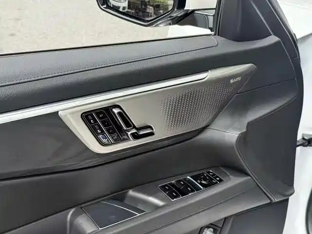 Cadillac CT6 — миниатюра 12