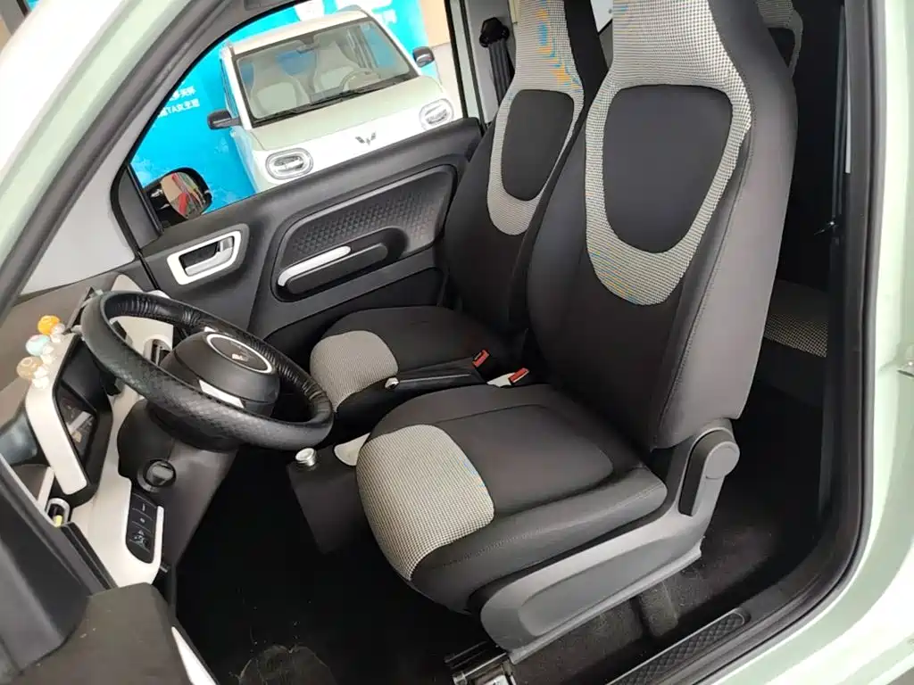 Wuling MINIEV — миниатюра 15
