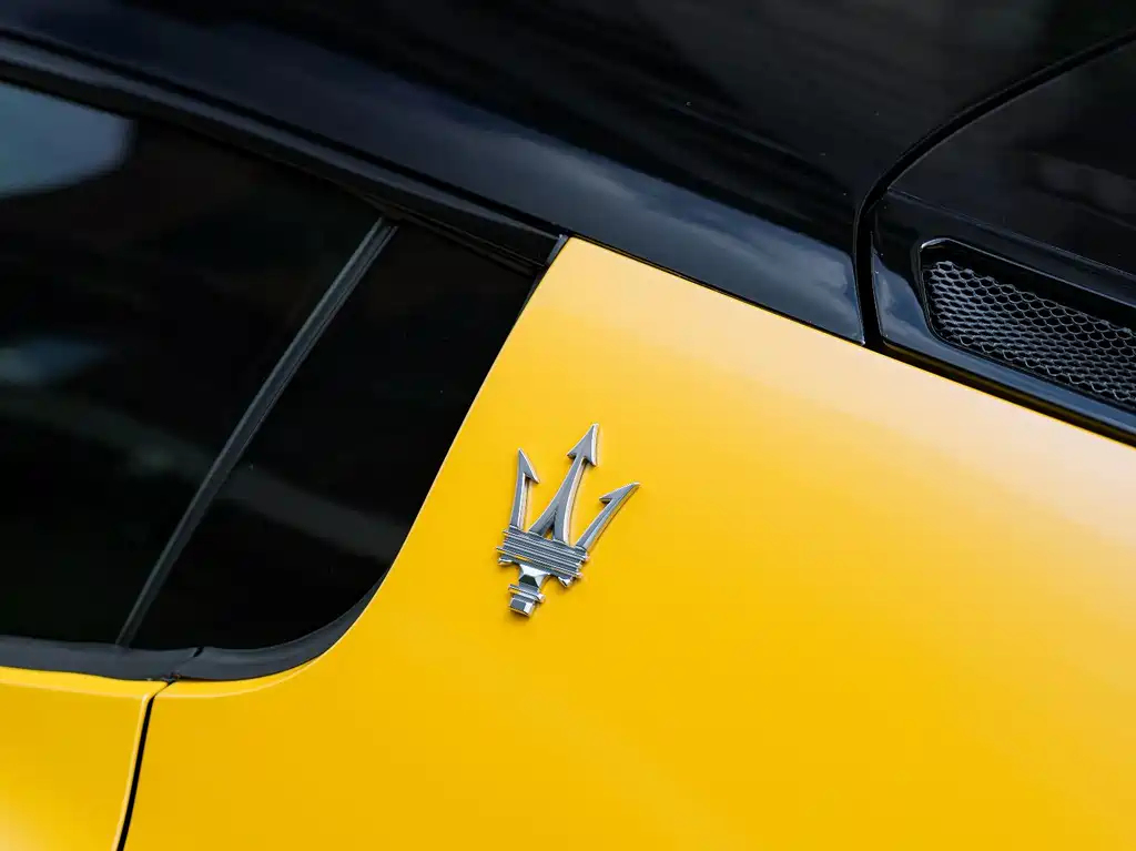 Maserati MC20 — миниатюра 6