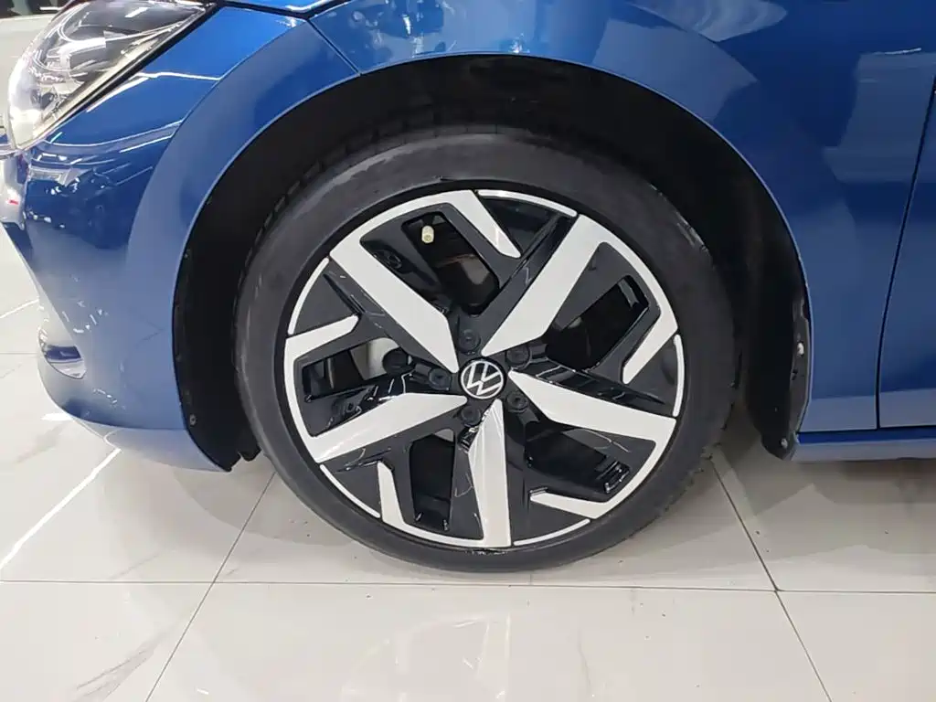 Volkswagen Lamando — миниатюра 23