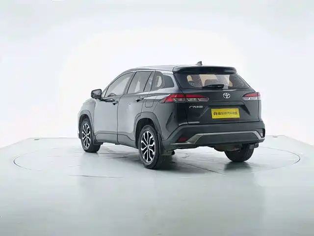 Toyota Frontlander — миниатюра 6