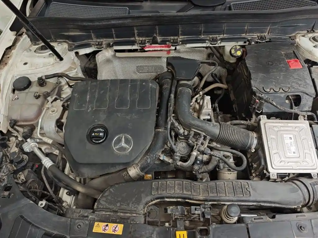 Mercedes-Benz GLB — миниатюра 11