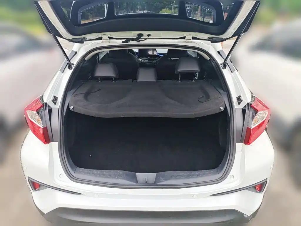 Toyota C-HR — миниатюра 10