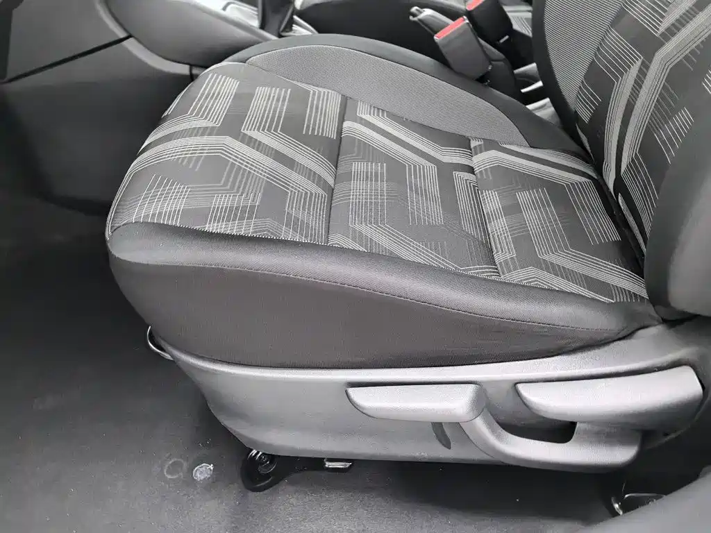 Nissan Kicks — миниатюра 20