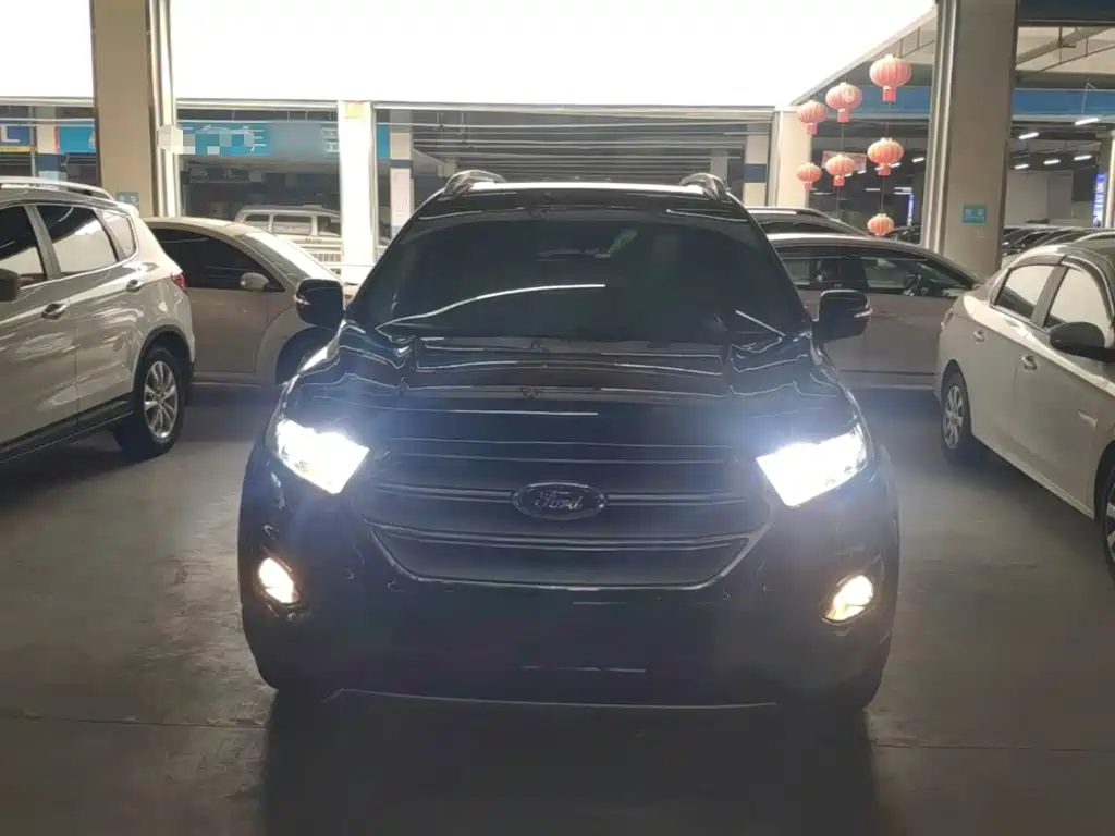 Ford Edge — миниатюра 3