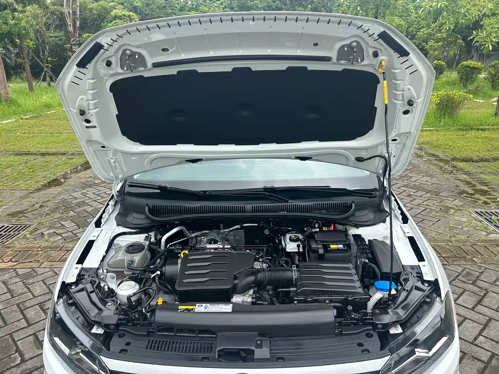 Volkswagen Polo — миниатюра 22