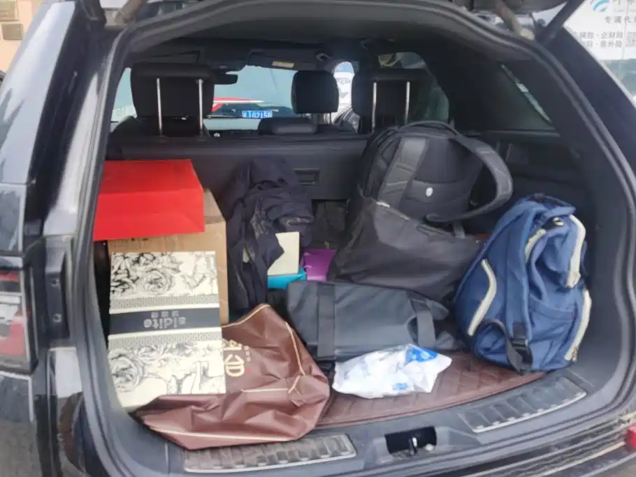 Land Rover Discovery Sport — миниатюра 4