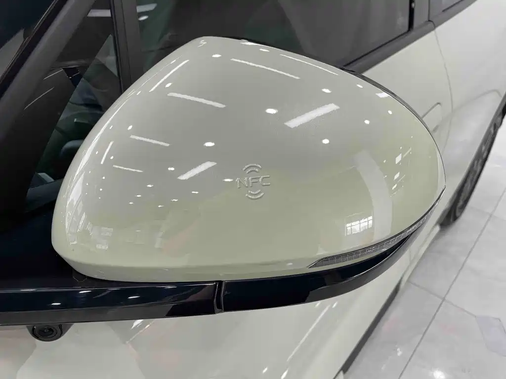 BYD Yuan UP — миниатюра 17
