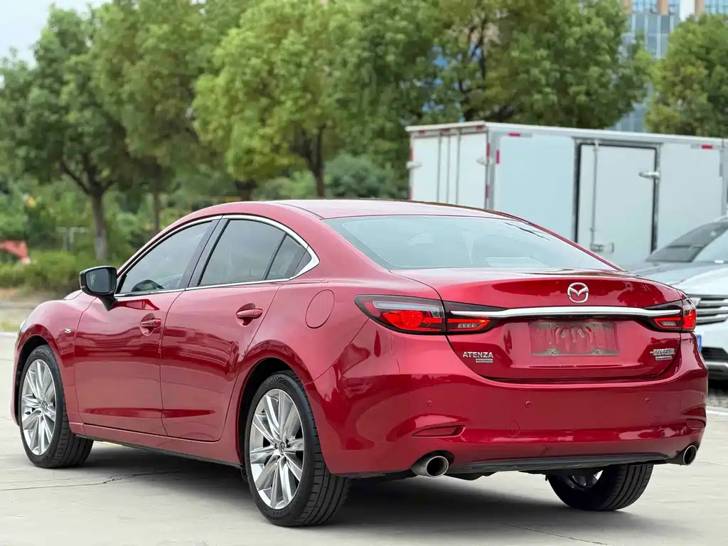 Mazda Atenza — миниатюра 5