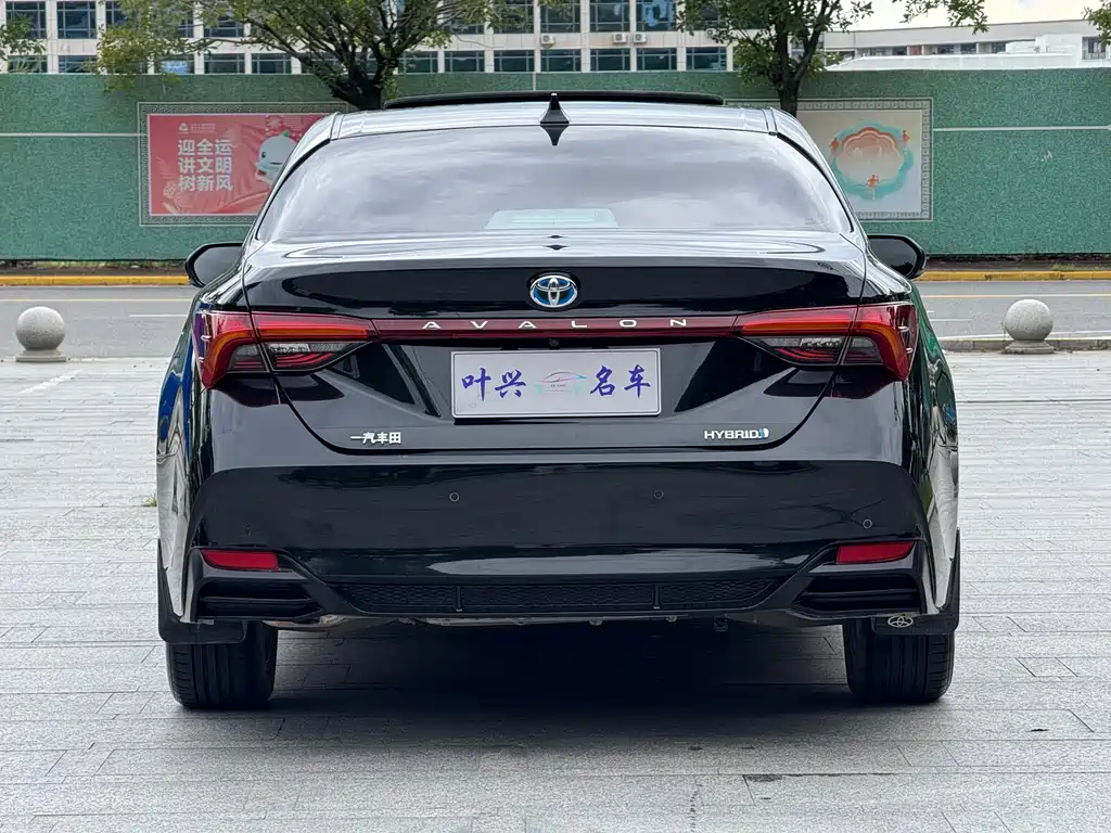 Toyota Avalon — миниатюра 15
