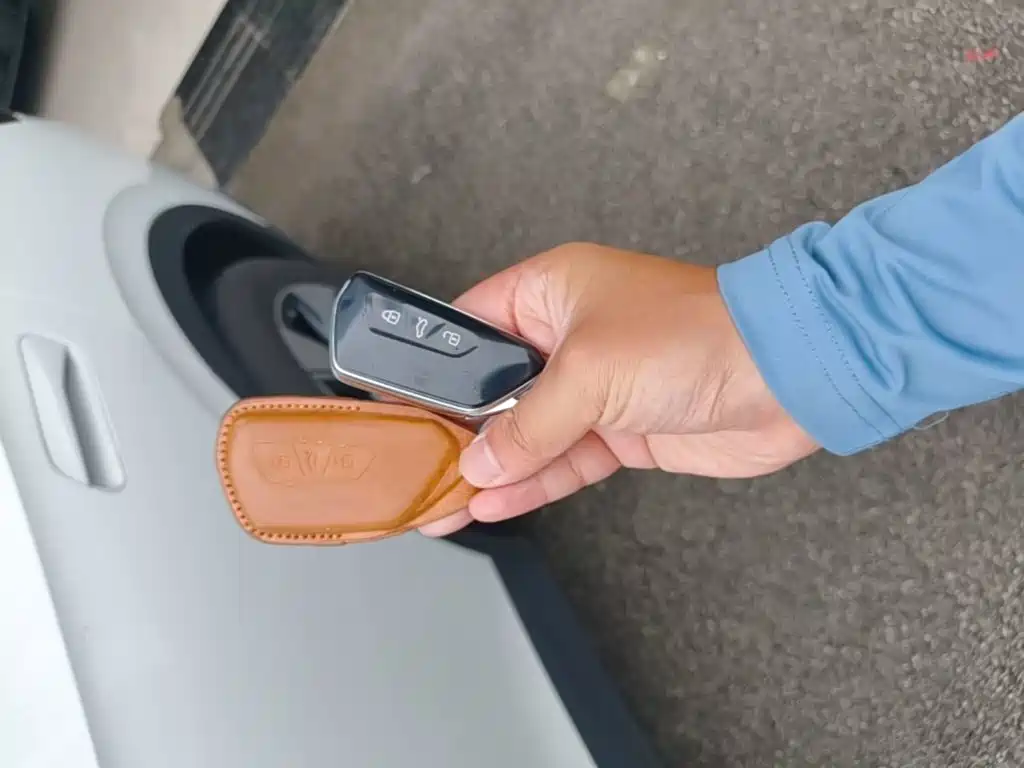 Volkswagen ID.4 X — миниатюра 9