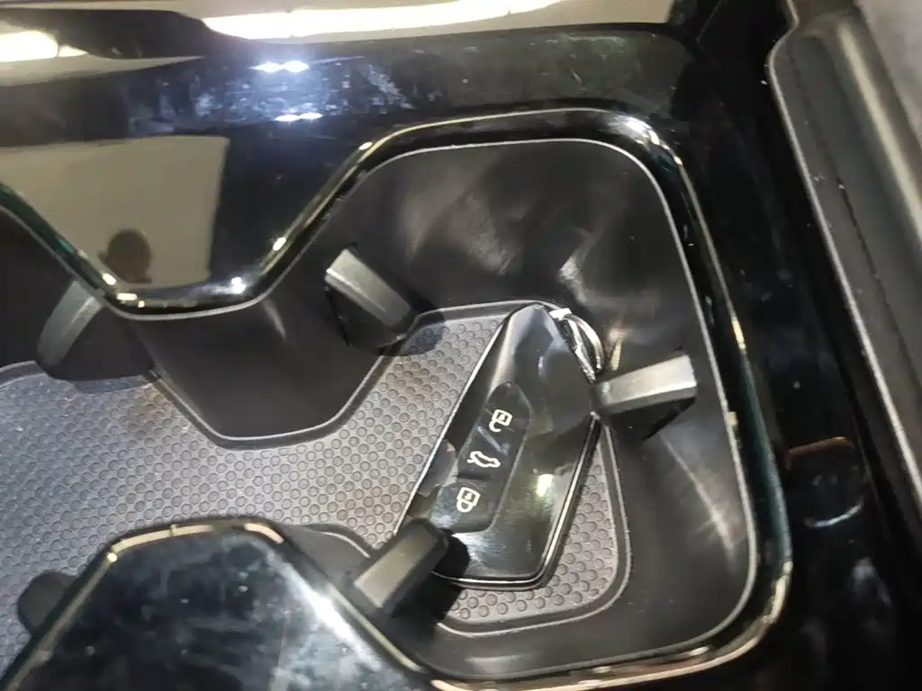 Volkswagen Tiguan L — миниатюра 15