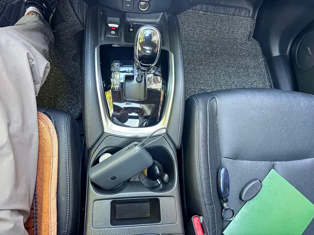 Nissan X-Trail — миниатюра 9