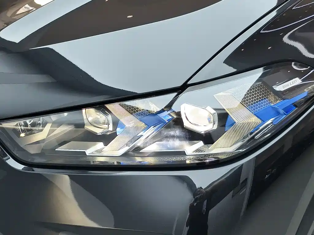 BMW X5 — миниатюра 15
