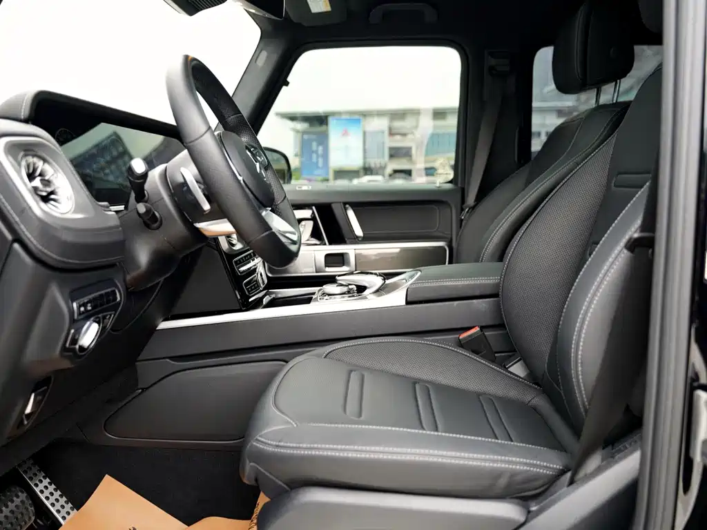 Mercedes-Benz G-Class — миниатюра 17