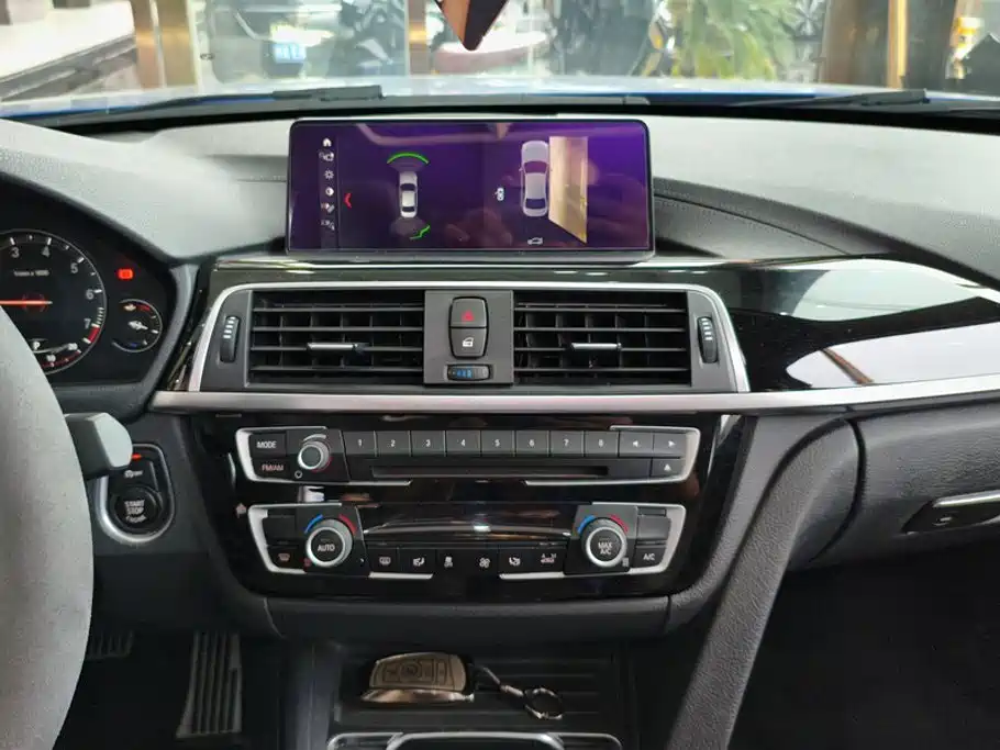 BMW 3 Series — миниатюра 13