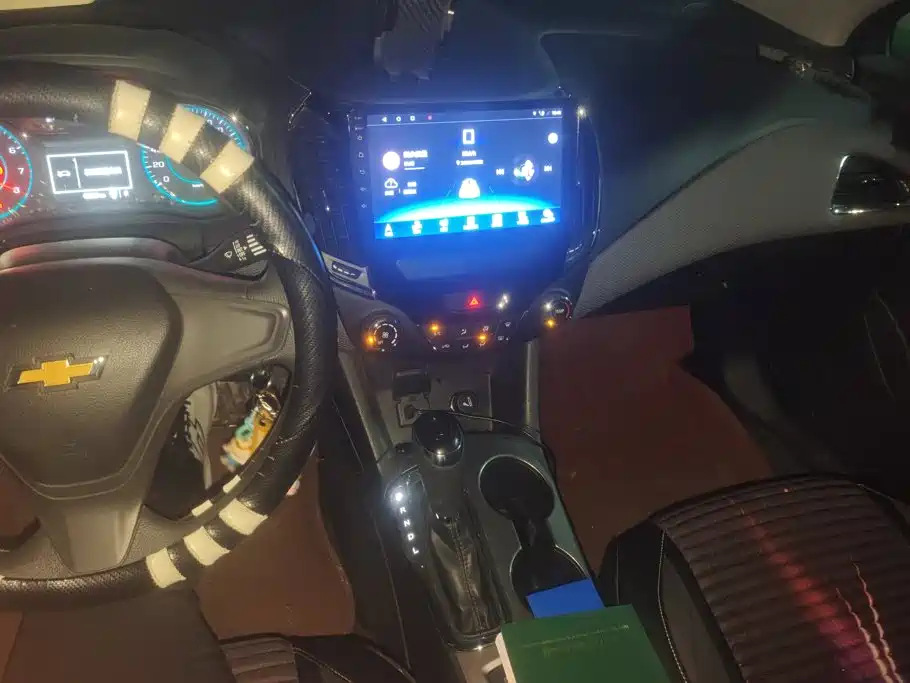 Chevrolet Cruze — миниатюра 12